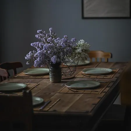 Jomas Hideaway
